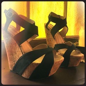 Heeled wedges